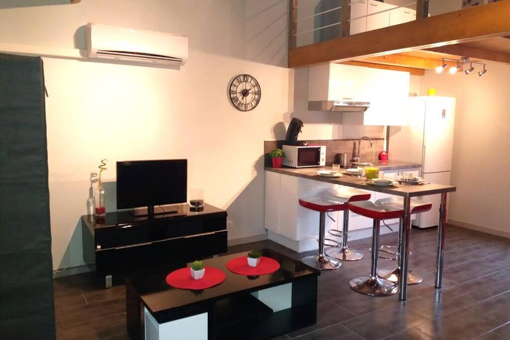 Joli Studio Entre Mer Et Montagne Proche De Nice Bouyon Ngoại thất bức ảnh